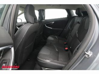 Volvo V-40 2.0 T2 Nordic+ Cruise Clima Navi Bluetooth SHZ PDC picture 19