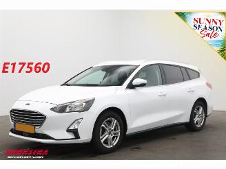 damaged passenger cars Ford Focus 1.5 EcoBlue Titanium X Business Cruise Navi Airco Apple/Android Camera PDC 2022/2