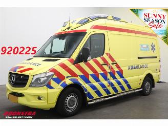 bruktbiler bedrijf Mercedes Sprinter 319 CDI V6 7G-Tronic Ambulance Lucht 2X Schuifdeur Cruise 2014/9