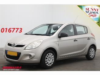 Hyundai I-20 1.2i ActiveVersion Radio/CD Elek Ramen 81.477 km! picture 1
