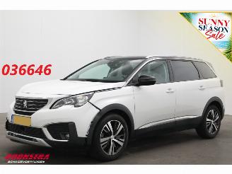 skadebil auto Peugeot 5008 1.2 PureTech Aut. Allure 7p Navi Cruise Clima Apple/Android Camera PDC 2018/1