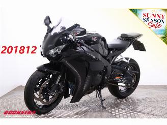 Damaged car Honda  CBR 1000RR Fireblade CBR 1000RR Fireblade 26.130 km! 2011/8