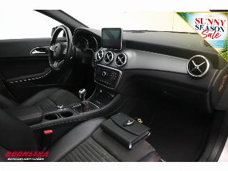 Mercedes Cla-klasse 180 AMG Ambition Pano Schuif/kantel Cruise Navi Clima PDC Bluetooth picture 12