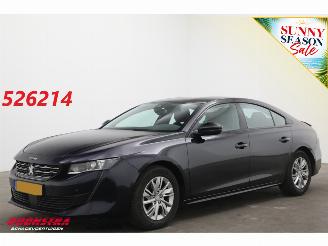 Damaged car Peugeot 508 1.2 PureTech AUT Active Pack Business Cruise Navi Clima Apple/Android Camera PDC 2022/5