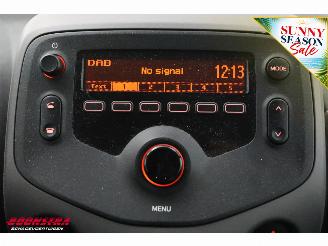 Peugeot 108 1.0 e-VTi Active Airco Bluetooth 71.977 km! picture 24