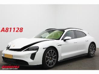 krockskadad bil auto Porsche Taycan GTS 95 kWh Sport Chrono PDLS+ PDCC PTV PTM 4WD 4WS Pano HUD Bose Memory 360° 2023/7