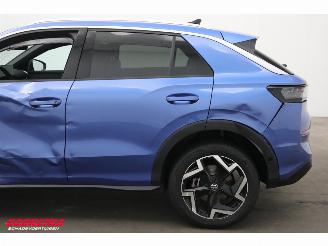 Volkswagen T-Roc 1.5 eTsi DSG R-Line ACC Navi Clima SHZ Apple/Android Virtual Camera PDC picture 8