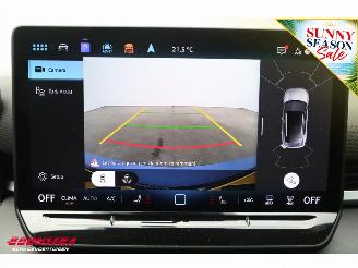 Volkswagen T-Roc 1.5 eTsi DSG R-Line ACC Navi Clima SHZ Apple/Android Virtual Camera PDC picture 25