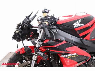 Honda  CBR 1000RR Fireblade Leo Vince 26.807 km! picture 14