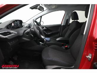Peugeot 208 1.2 PureTech Signature Cruise Navi Airco Apple/Android PDC picture 17