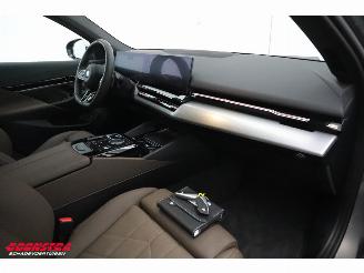 BMW 5-serie Touring 530e Aut. M-Sport Edition Pano ACC Navi Leder SHZ Apple/Android Virtual Camera 360° PDC picture 17