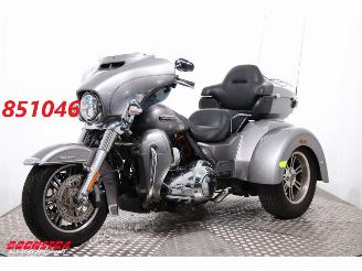Gebrauchtwagen Motorrad Harley-Davidson  FLHTCUTG Tri Glide Ultra Classic 5HD! LED ABS Cruise Reverse 28.802 km! 2016/7