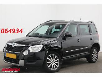 Coche accidentado Skoda Yeti 1.2 TSI Adventure Cruise Navi Clima PDC 2014/1
