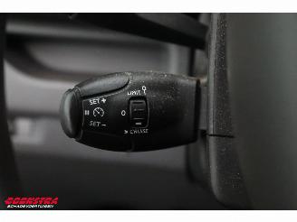 Peugeot e-Expert 50 kWh Standard Pano Cruise Airco Apple/Android PDC picture 16
