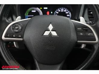 Mitsubishi Outlander 2.0 PHEV Instyle X-Line Pano Cruise Navi Clima Camera PDC AHK picture 18