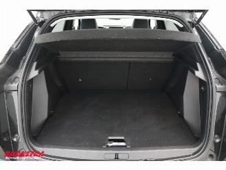 Peugeot 2008 1.2 PT Aut. Allure Cruise Navi Clima Virtual Apple/Android Camera PDC picture 33