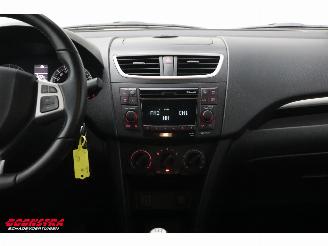 Suzuki Swift 1.2 Bandit EASSS Cruise Airco Bluetooth picture 10