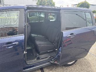 Mazda 5  picture 8