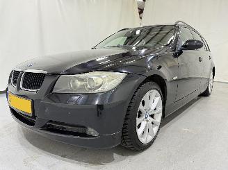 BMW 3-serie Touring 320i Executive Aut picture 36