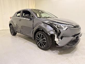 Damaged car Toyota C-HR 1.2 Turbo C-ity 2018/1