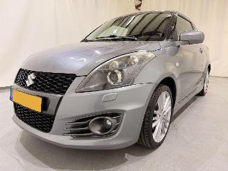 Voiture accidenté Suzuki Swift 1.6 Sport Clima/Navi 2016/3