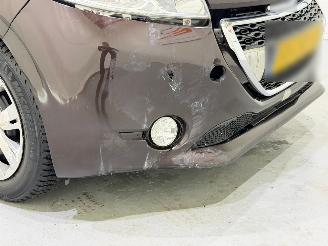 Peugeot 208 HB 1.4 VTi Active Airco picture 9