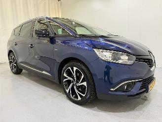 Damaged car Renault Grand-scenic 1.3 TCe 140 Limited 7-pers 2020/1