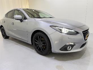 Voiture accidenté Mazda 3 HB 2.0 SkyActiv-G 120 GT-M 2013/11