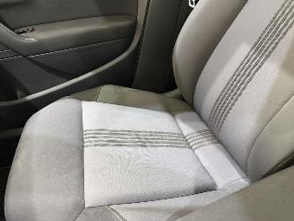 Volkswagen Polo V HB 1.0 Connected Series picture 32