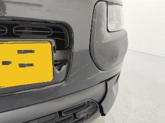 Citroën C4 cactus 1.6 Blue HDI 100 Shine Pano/Navi picture 33