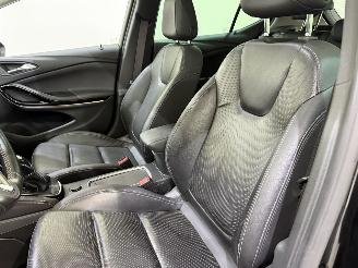 Opel Astra HB 1.6 CDTi Innovation picture 36