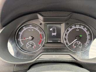 Skoda Octavia Combi 1.5 TSI Style Aut7 picture 24