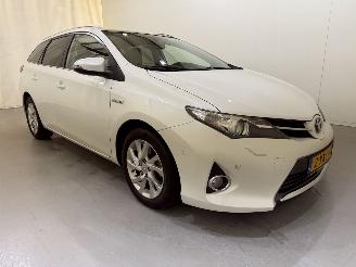 skadebil auto Toyota Auris Touring Sports 1.8 Hybrid Lease+ Pano/Clima/Navi 2014/8