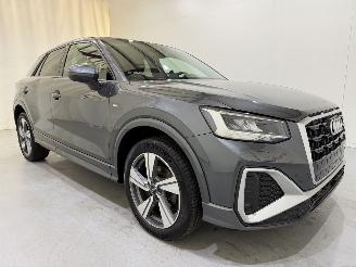 Schadeauto Audi Q2 35 TFSI S line Automaat 2023/12