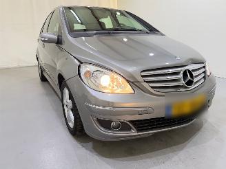 Vaurioauto  passenger cars Mercedes B-klasse 170 Automaat NAP 2007/5