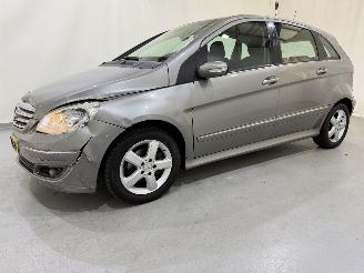 Mercedes B-klasse 170 Automaat NAP picture 29