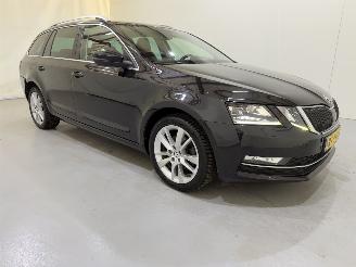 Schadeauto Skoda Octavia Combi 1.0 TSI Style Business Automaat 2018/2