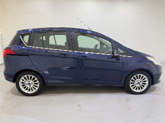 Ford B-Max 1.0 EcoBoost Titanium picture 35