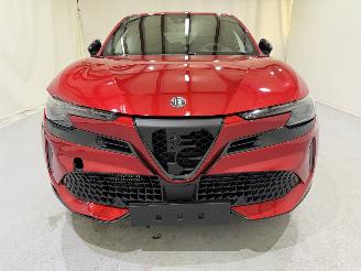 Alfa Romeo Junior Ibrida 1.2 VGT Sport Speciale picture 2