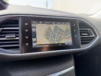 Peugeot 308 SW 1.6 Blue HDI 120 Blue Lease picture 15
