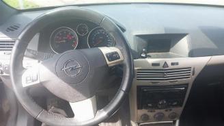 Opel Astra Astra H Twin Top (L67), Cabrio, 2005 / 2010 1.8 16V picture 11