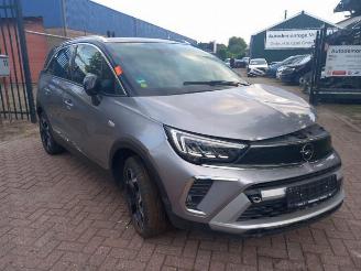 Salvage car Opel Crossland Crossland (X), SUV, 2017 1.2 Turbo 12V Euro 6d-temp 2021/2
