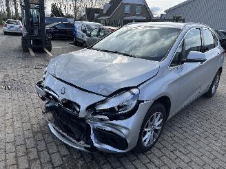 Voiture accidenté BMW 2-serie 218i Active Tourer 2016/4