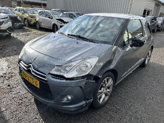 krockskadad bil auto Citroën DS3 1.6 So Chic 2010/7