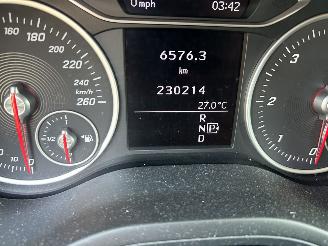 Mercedes B-klasse 220 D  Automaat picture 9