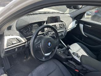 BMW 1-serie 116i picture 13