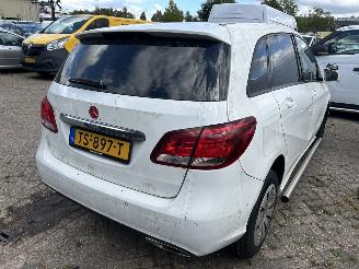 Mercedes B-klasse 220 D  Automaat picture 3