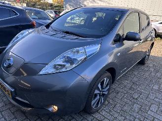 Voiture accidenté Nissan Leaf Electric 30 kWh 2017/3
