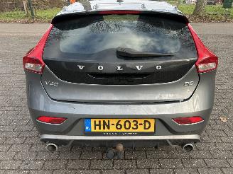 Volvo V-40 2.0  D2   R -Design picture 5