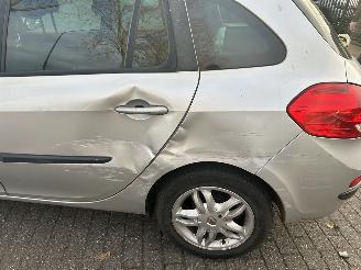 Renault Clio Estate 1.2 TCE Dynamique picture 7